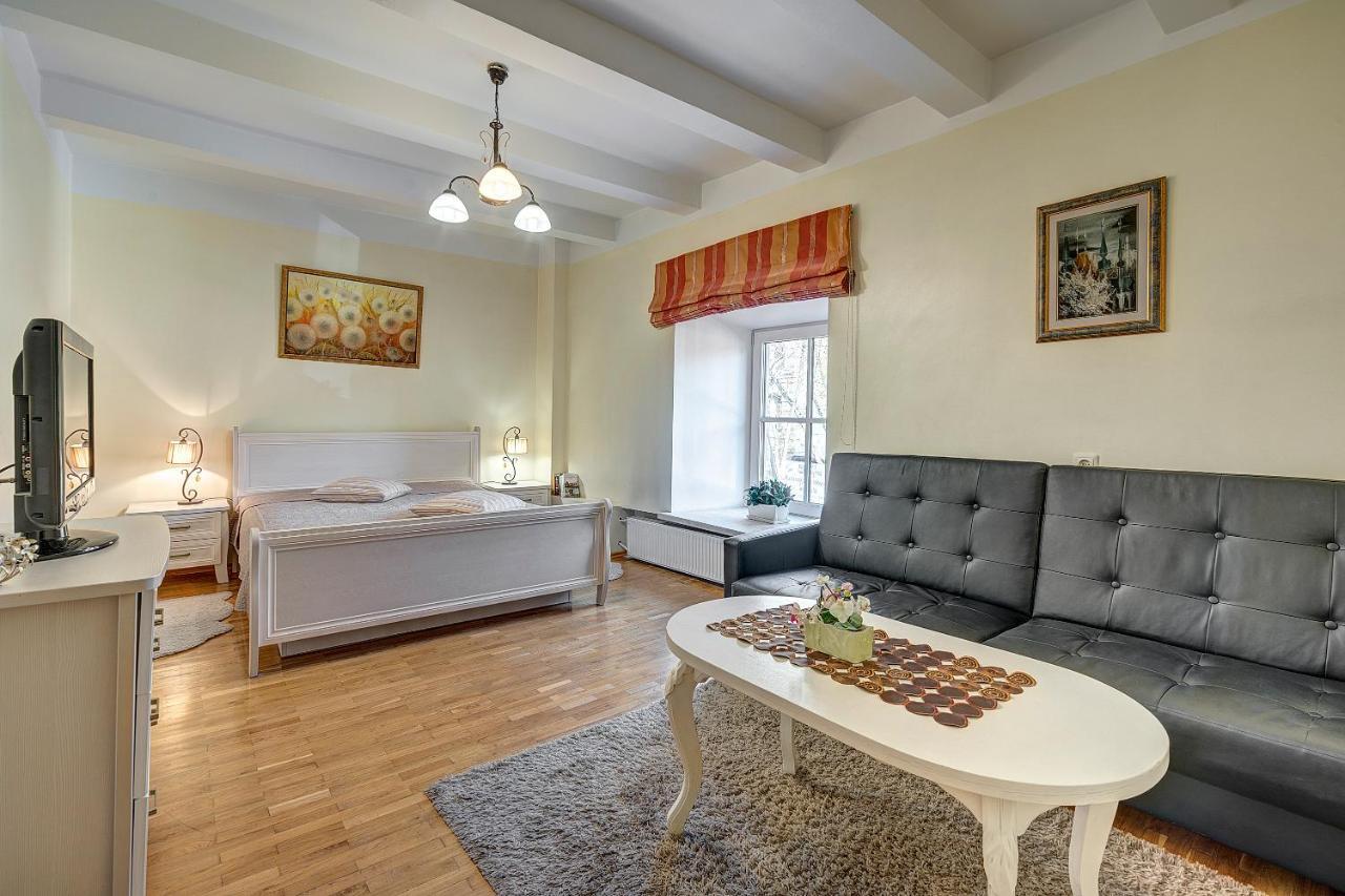 Vidos Apartamentai 2 วิลนีอุส ภายนอก รูปภาพ
